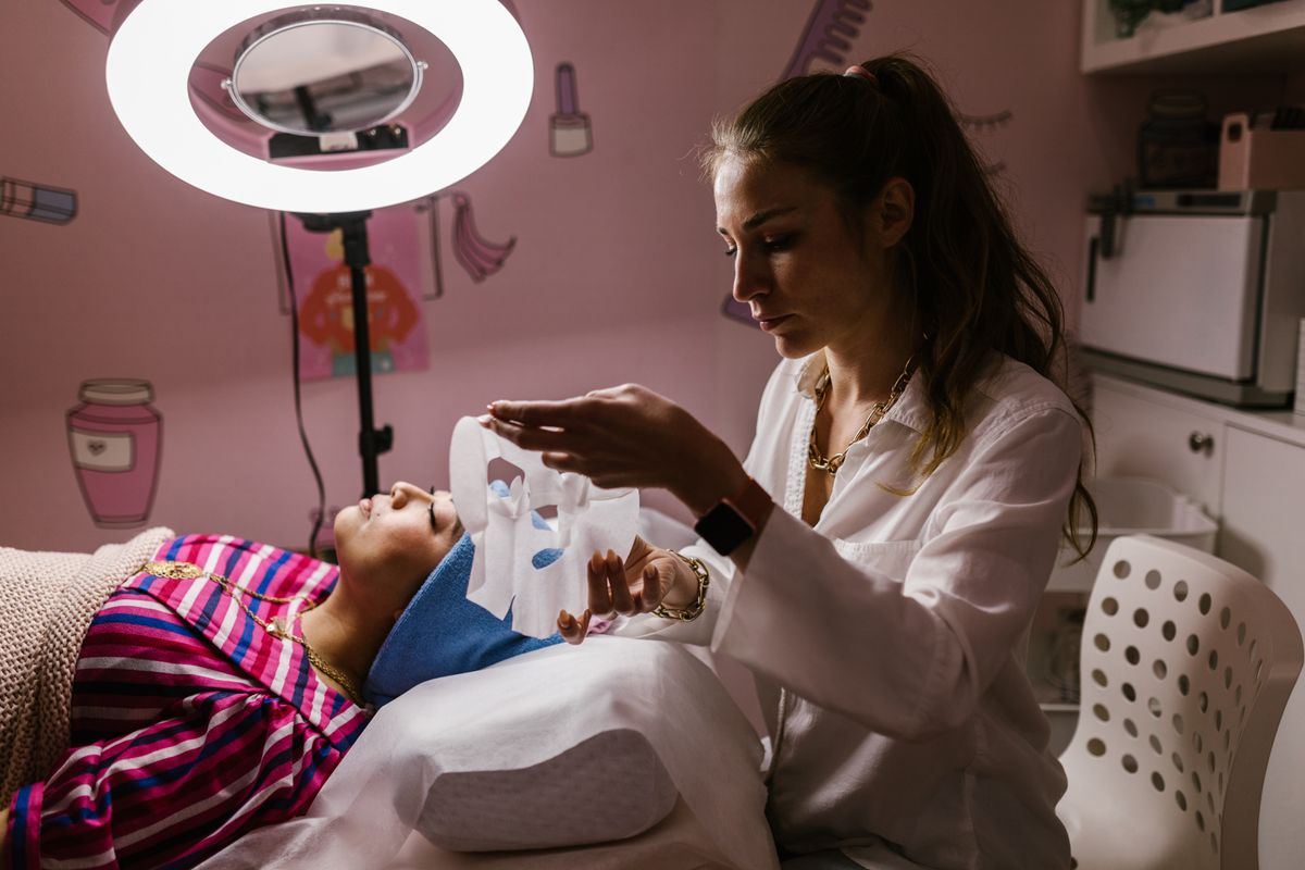 Red Light Therapy for Busy Professionals