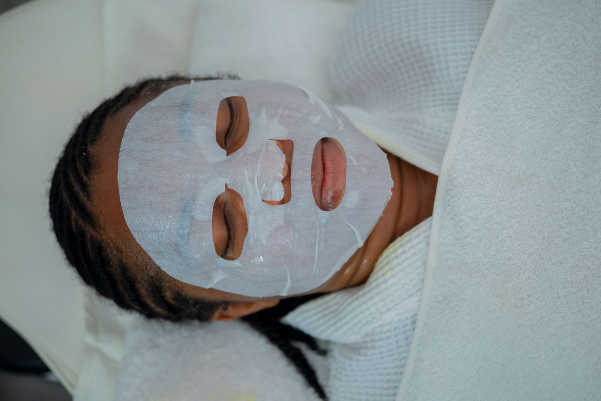 How to Add Red Light Therapy to Your Skincare Routine