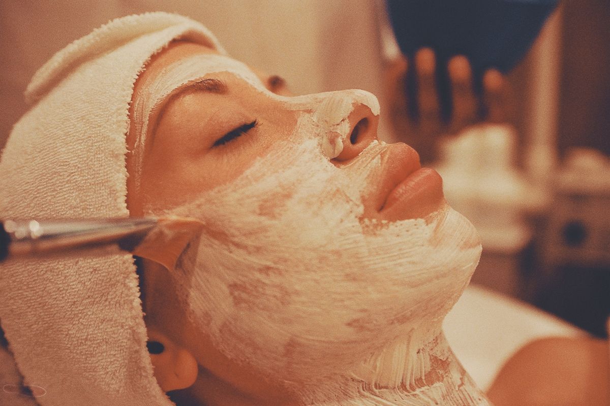 Red Light Therapy and Skin Elasticity