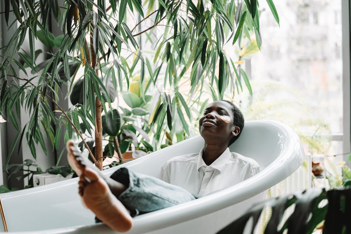 Red Light Therapy and Mind-Body Wellness Practices