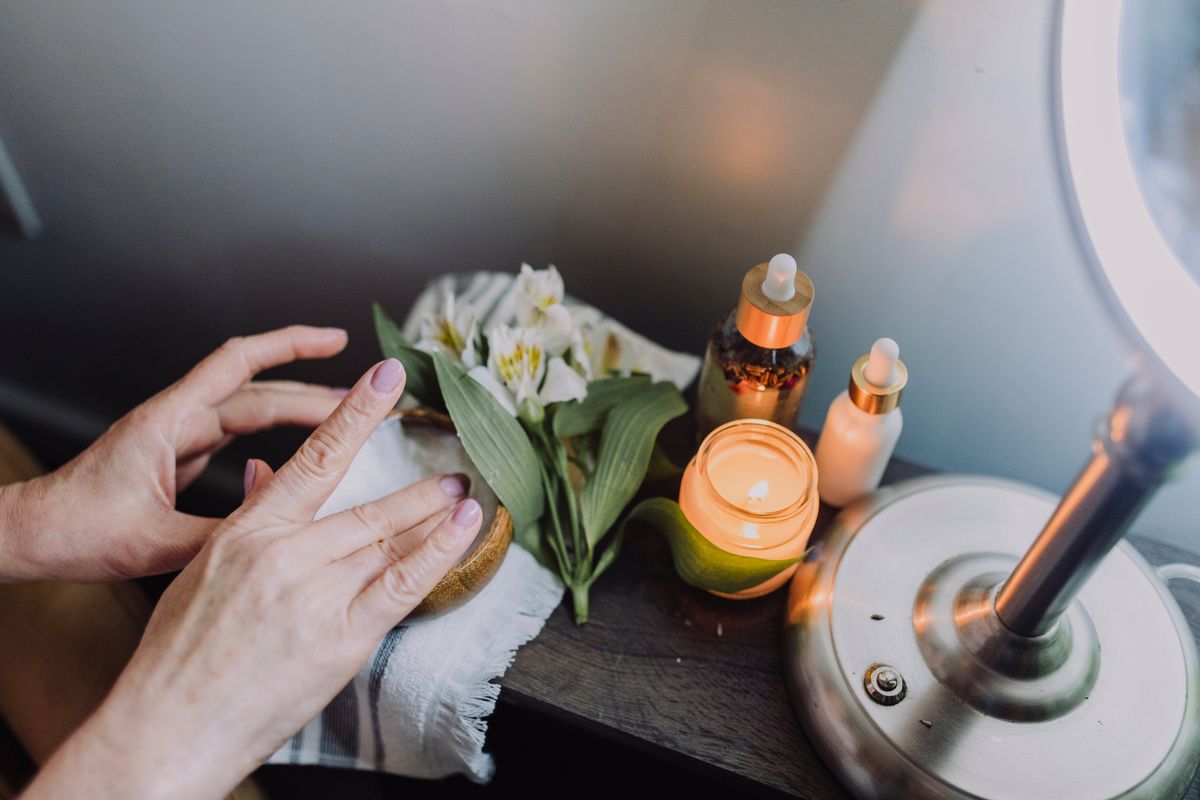Red Light Therapy and Burnout: Building Recovery Routines
