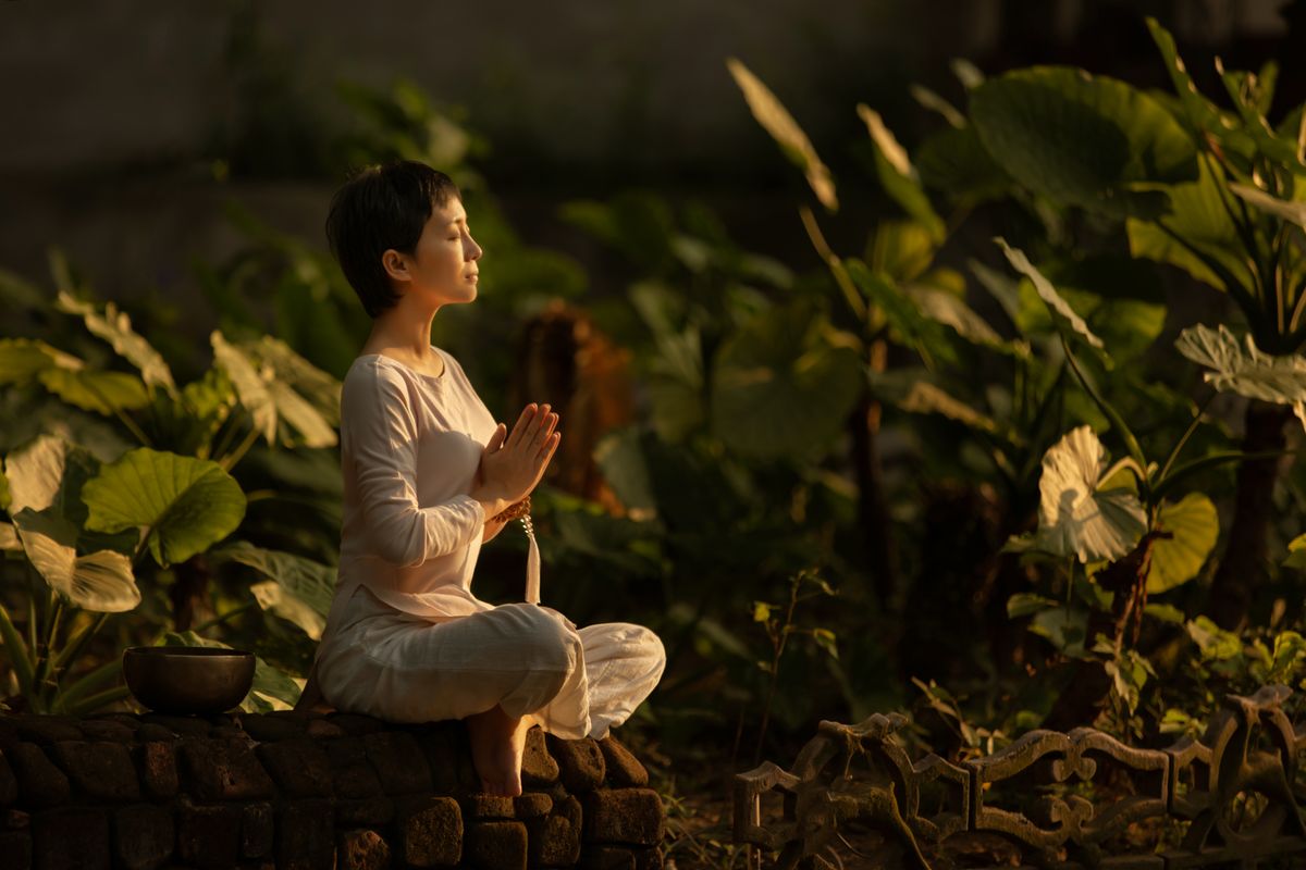 Red Light Therapy, Routine, and Emotional Wellbeing